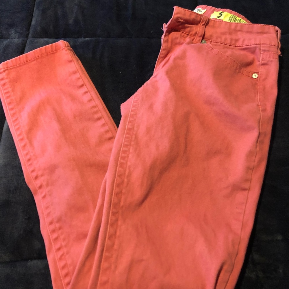 🎉Juniors size 5 peach jeans